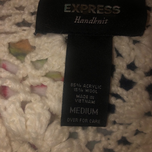 SALE Just in Like New Vintage Cream Express handknit crochet floral sweater - Picture 5 of 5